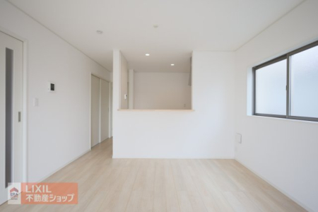  ���r���O�ƃ_�C�j���O���ꑱ�������炱���̈�̊��́A�����̕�炵�ɂ�Ƃ��^���܂��B