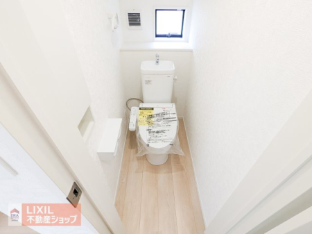 �g�C�� �ׂ��ȉ��x���߂��ł��A�����E���K�Ɏg�p�ł��鉷�����@�\�t�g�C�����̗p���Ă��܂��B