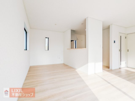  ���r���O�ƃ_�C�j���O���ꑱ�������炱���̈�̊��́A�����̕�炵�ɂ�Ƃ��^���܂��B