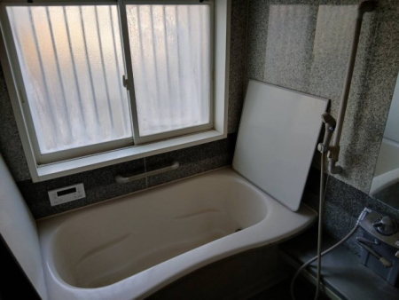 ���� �y���C�^���n�ʐ^�z���̂������邢�����ł��B���̂܂܂ł����g�����������܂����A���j�b�g�o�X�����H���A�ډB���ݒu�H���Ȃǂ�����Ă������܂��B