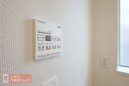 ���̑����� �Ă͗����A�~�͉����A�J�̓��͊����Ȃǂ��낢��ȗp�r�ɂ��g�����������闁�������g�[�@���t���ĕ֗��ł���