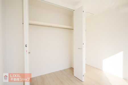 ���[ �n���K�[�p�C�v�ɂ�����ꂽ�ߗނ���ڂŊm�F���邱�Ƃ��ł���̂ŁA�T���Ă�����̂������₷���A�K�v�Ȃ��̂������Ɏ��o�����Ƃ��ł��܂��B