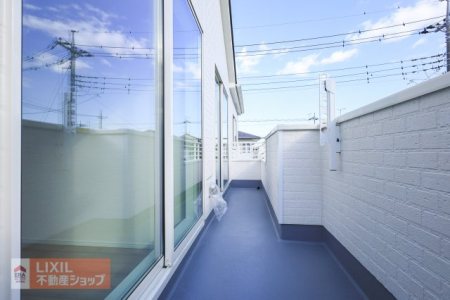 �o���R�j�[ ���ꂽ���͕z�c��ѕz�A�V�[�c�Ȃǂ������ĕz�c�̐��������ۂĂ܂��B�V�������͔��G�肪�C���������ł���ˁB