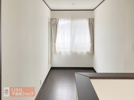 ���̑� �y���n�ʐ^�z2�K�t���[�X�y�[�X�ł��B�o���R�j�[�ւ��o���܂��B