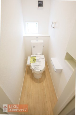 �g�C�� �ׂ��ȉ��x���߂��ł��A�����E���K�Ɏg�p�ł��鉷�����@�\�t�g�C�����̗p���Ă��܂��B