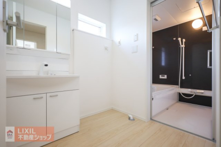  �����h���[�X�y�[�X�͉Ǝ������Ȃǎg�����肪�悭�A�����󂪂��₷���ł��ˁB