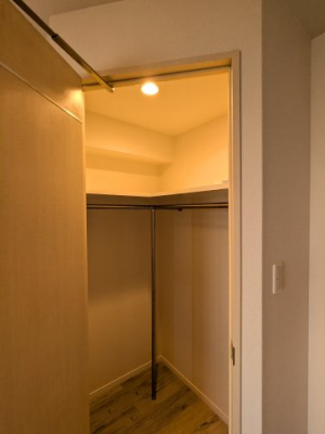 ���[ �E�H�[�N�C���N���[�[�b�g