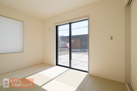 ���̑����� �a���_���ȕ��͋C�Ń����b�N�X���ʂ������炵�܂�