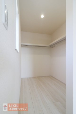 ���[ �n���K�[�p�C�v�ɂ�����ꂽ�ߗނ���ڂŊm�F���邱�Ƃ��ł���̂ŁA�T���Ă�����̂������₷���A�K�v�Ȃ��̂������Ɏ��o�����Ƃ��ł��܂��B