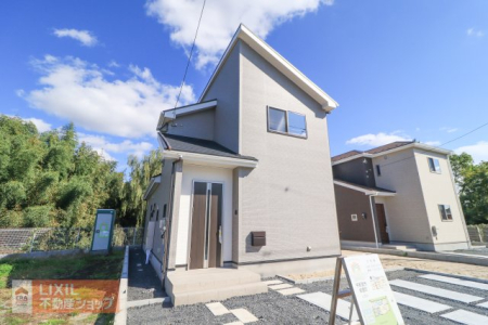 ���n�O�ώʐ^ �X�^�C���b�V���Ō�����������������ꂽ�O�ρA�V���v���Ȃ���O���̗��Ȃ��f�U�C���ł�