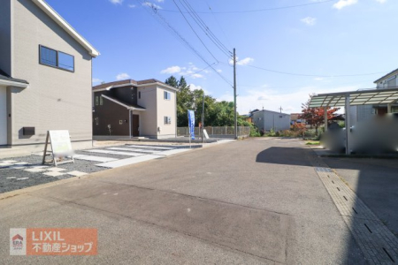 ���̑� �O�ʓ��H�̌��n�����ʐ^�ł��B��Ƃ�̂��铹����y�X���ԂȂǁA���n�ł��m�F���������B