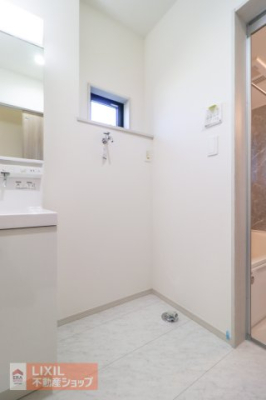  �����h���[�X�y�[�X�͉Ǝ������Ȃǎg�����肪�悭�A�����󂪂��₷���ł��ˁB