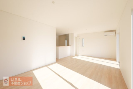  ���r���O�ƃ_�C�j���O���ꑱ�������炱���̈�̊��́A�����̕�炵�ɂ�Ƃ��^���܂��B