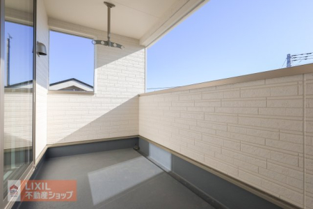 �o���R�j�[ ���ꂽ���͕z�c��ѕz�A�V�[�c�Ȃǂ������ĕz�c�̐��������ۂĂ܂��B�V�������͔��G�肪�C���������ł���ˁB