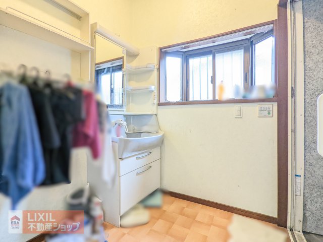 �Ȗ،��͓��S��O�쒬�厚��O�� 5082-5�̒��È�ˌ��Ă̐��ʑ�E���ʏ�