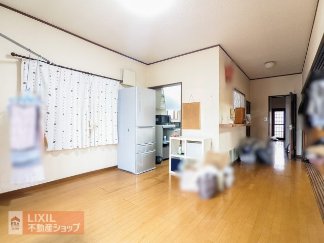 �Ȗ،��͓��S��O�쒬�厚��O�� 5082-5�̒��È�ˌ��Ẵ��r���O