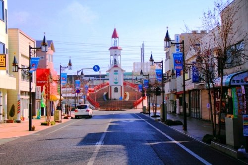 �Ȗ،��͓��S��O�쒬���炳��3���ڂ̒��È�ˌ��Ẳ摜