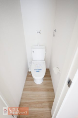 �g�C�� �ׂ��ȉ��x���߂��ł��A�����E���K�Ɏg�p�ł��鉷�����@�\�t�g�C�����̗p���Ă��܂��B