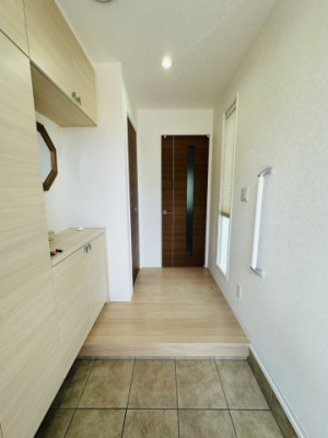 �Ȗ،��F�s�{�s���o�� 642-9�̒��È�ˌ��Ă̌���