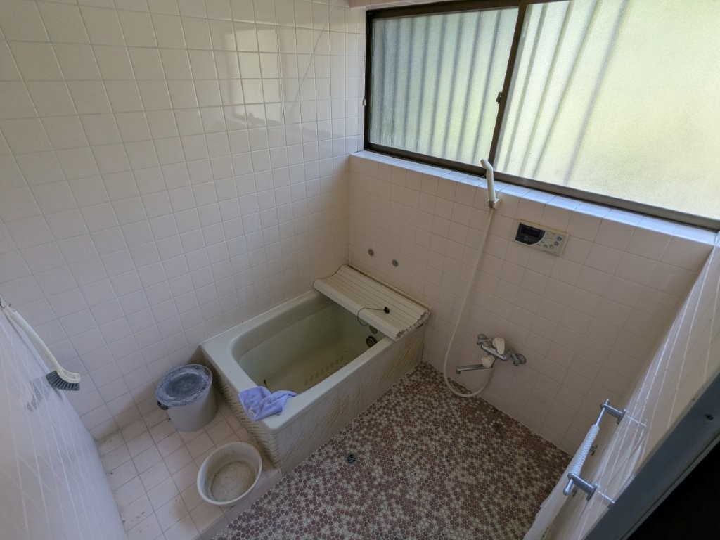 �Ȗ،��ߐ{�G�R�s�_�� 850-4�̒��È�ˌ��Ă̗���