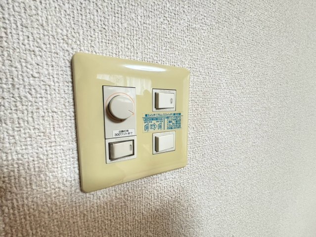 �Ȗ،��F�s�{�s��]5���ڂ̒��È�ˌ��Ă̂��̑�����