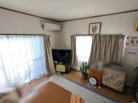 �Ȗ،��F�s�{�s������ 1259-63�̒��È�ˌ��Ẵ��r���O
